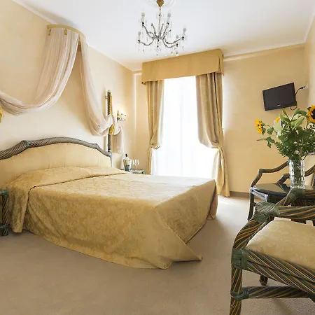 Hotel Rigel 3*