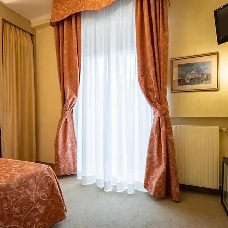 Rigel Hotel 3*