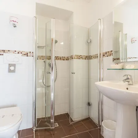 Rigel Hotel 3*