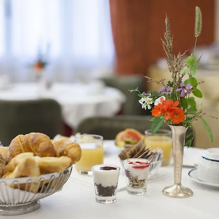 Hotel Rigel 3*