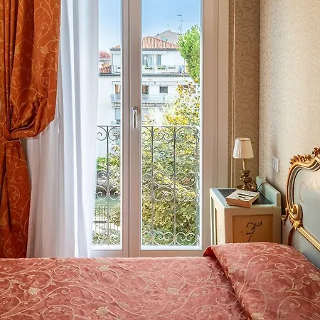 Hotel Rigel 3*